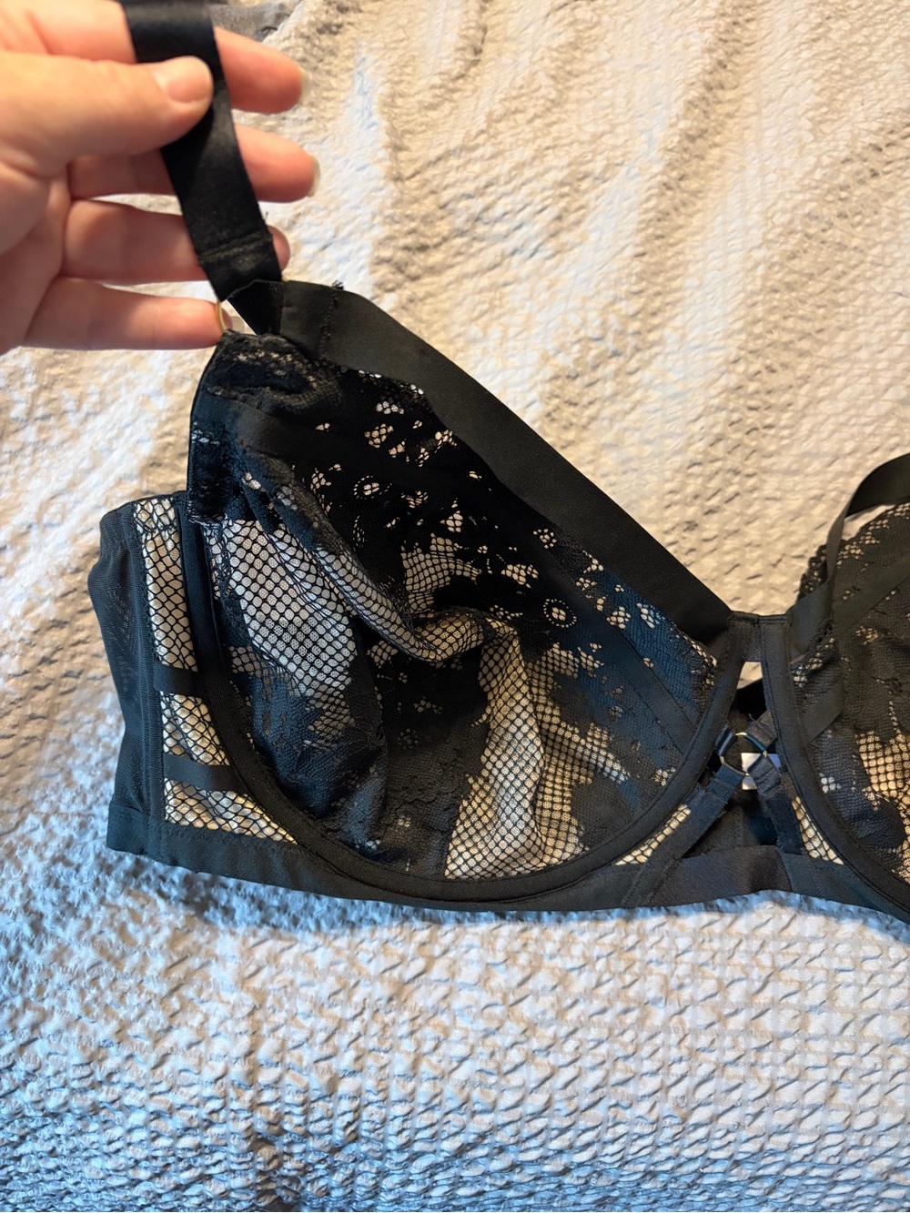 Cacique Lane Bryant Bra 50DDD Fishnet Lace Unlined Balconette Underwire Black - Picture 2 of 10